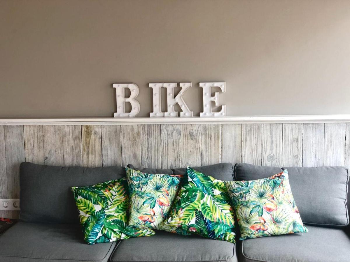 ウィレムスタッド Bed & Bike Curacao - Jan Thielホステル エクステリア 写真